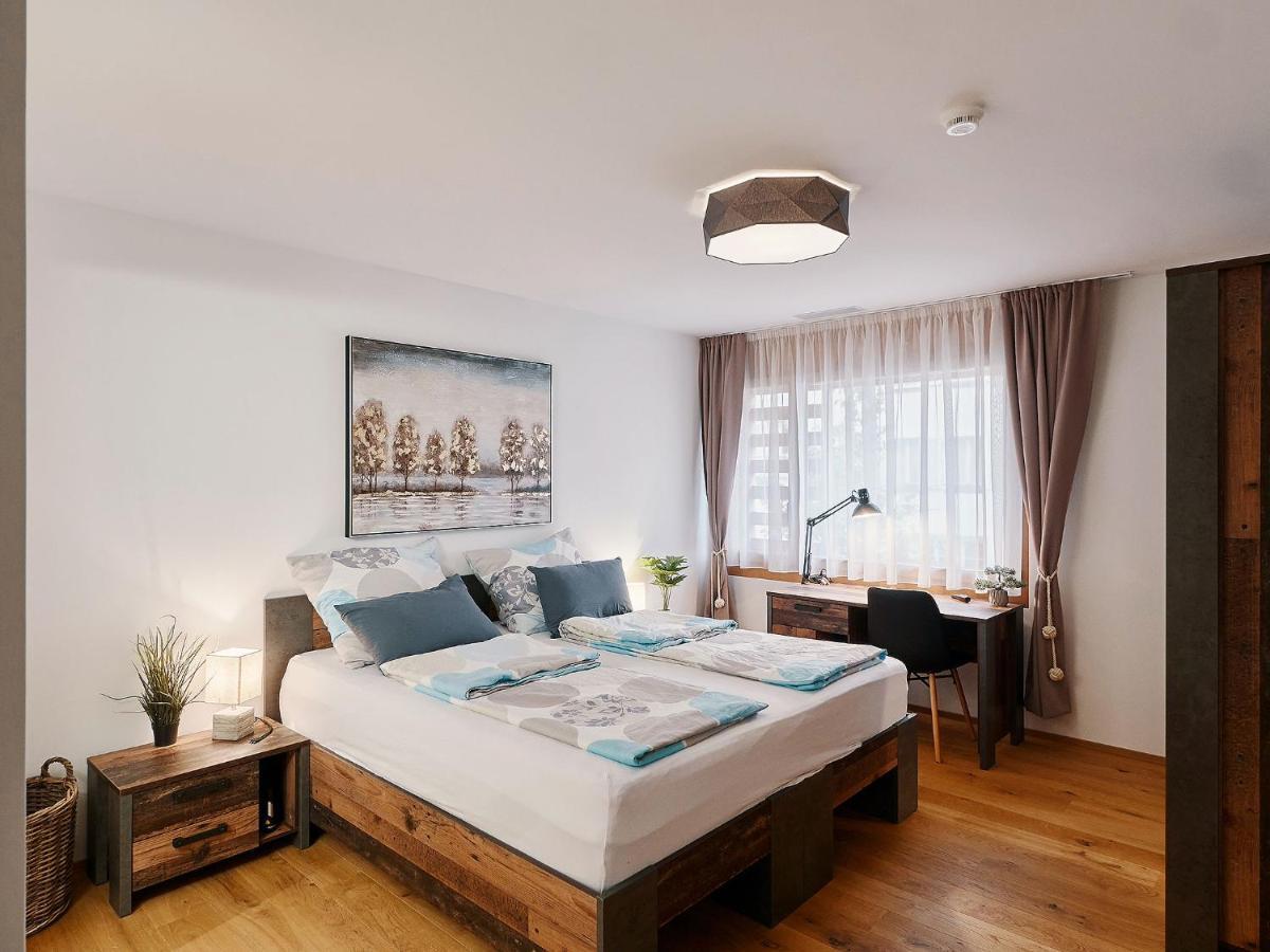 Montanas - Luxuswohnung Mit Kamin - Nahe Caumasee & Talstation 弗利姆斯 外观 照片